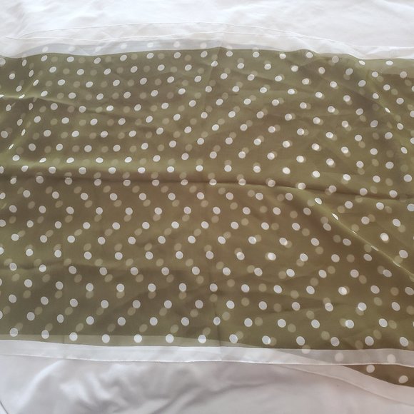 VTG SCARF AVACADO GREEN POLK DOTS on WHITE POLY - Picture 3 of 7
